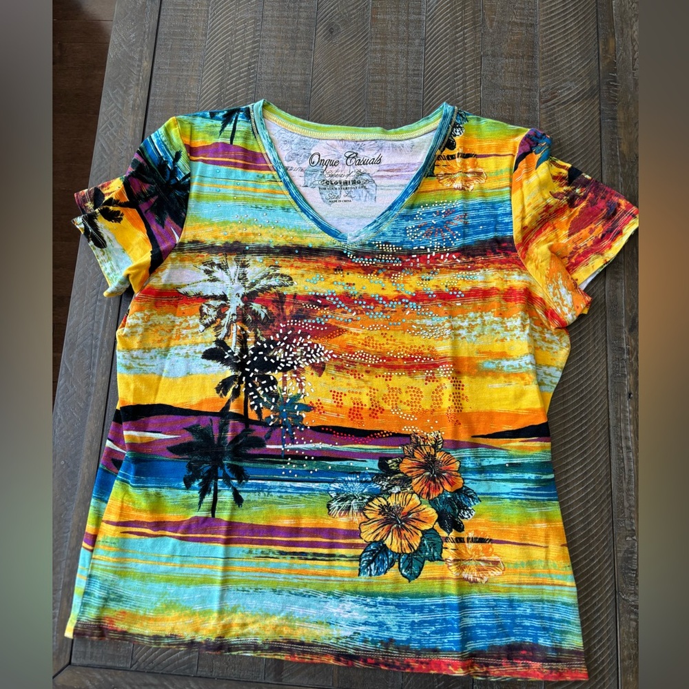 Onque Casual Woman's Tee